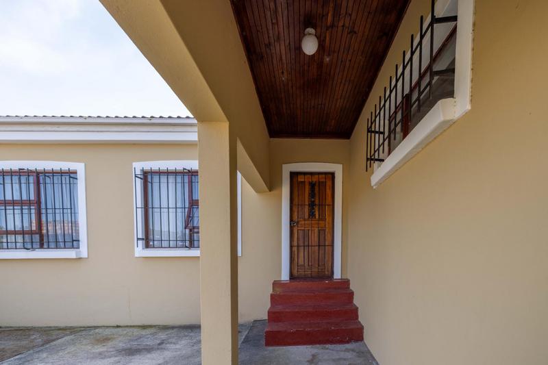 3 Bedroom Property for Sale in Oatlands Eastern Cape